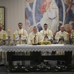 Kardinal Bozanić predvodio misu bdjenja svetkovine Božića